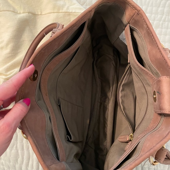 Beautiful leather J crew shoulder bag - Picture 5 of 5